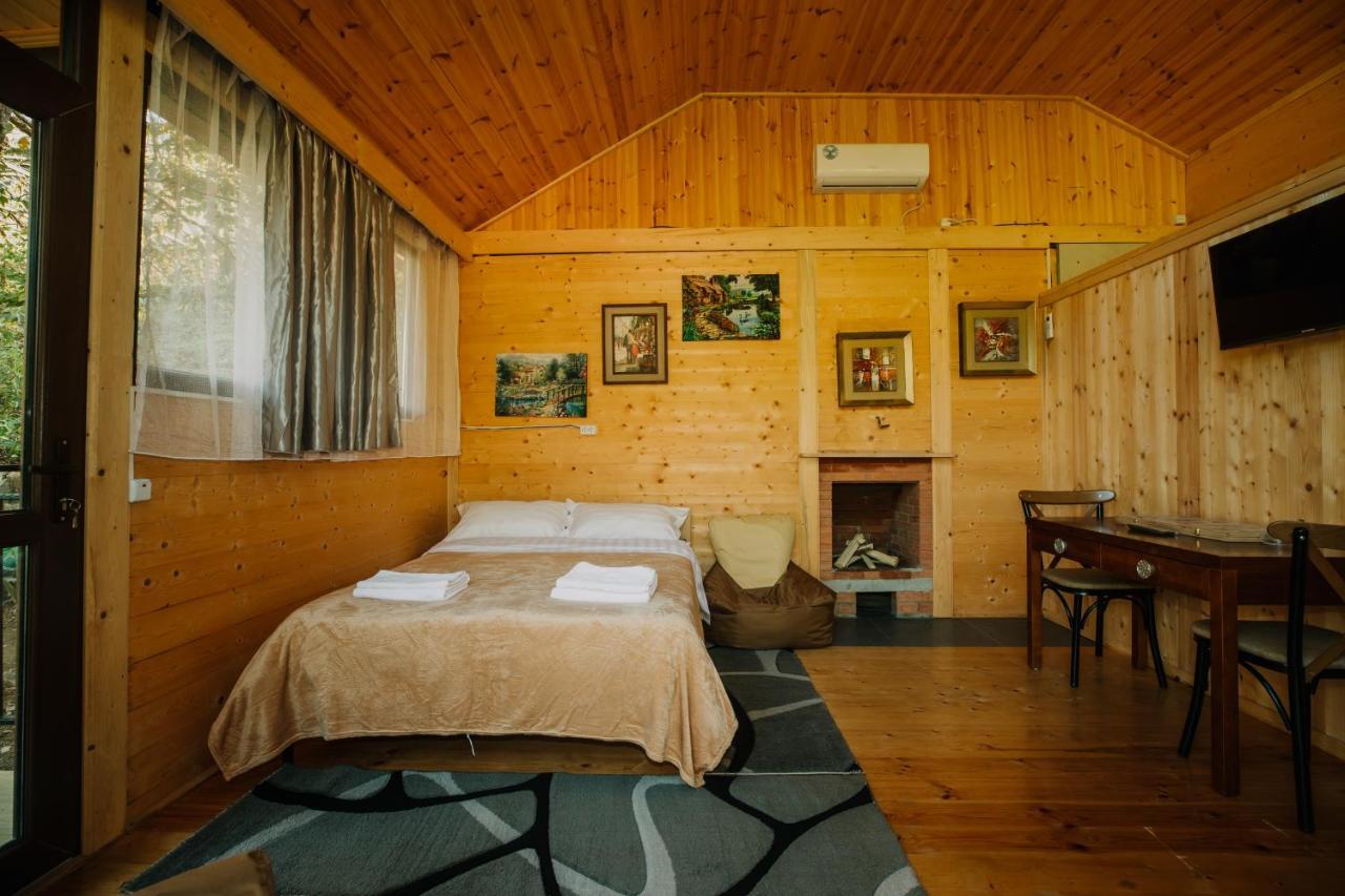 River Land Cottages Tskhmorisi Buitenkant foto